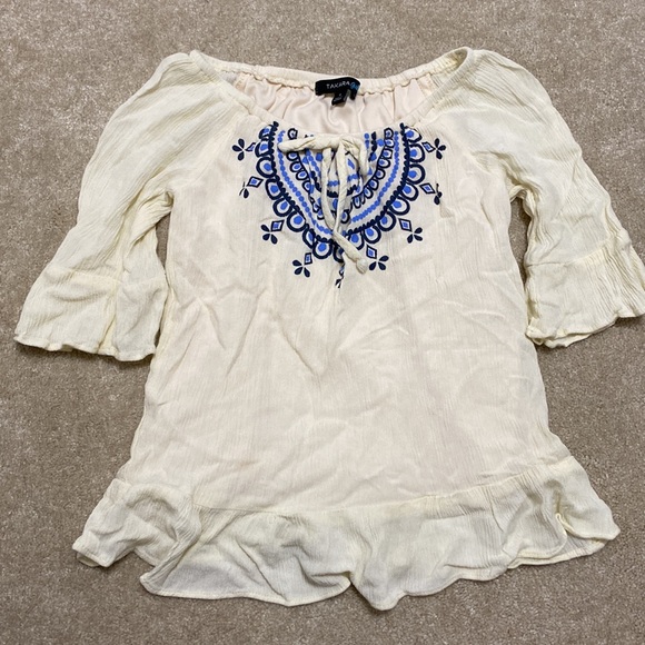 4 girls 4T shirts in excellent condition - Picture 7 of 11